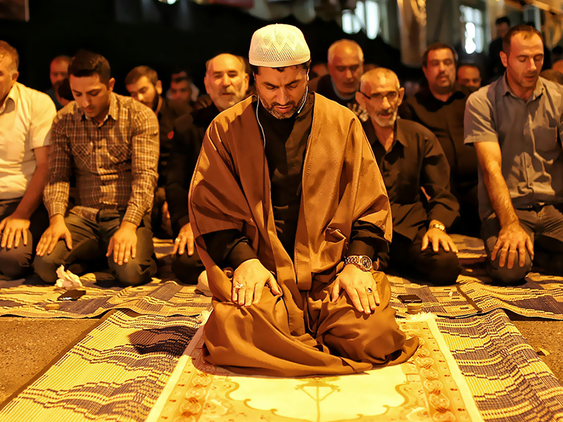 احاديث عن صلاة الجماعة