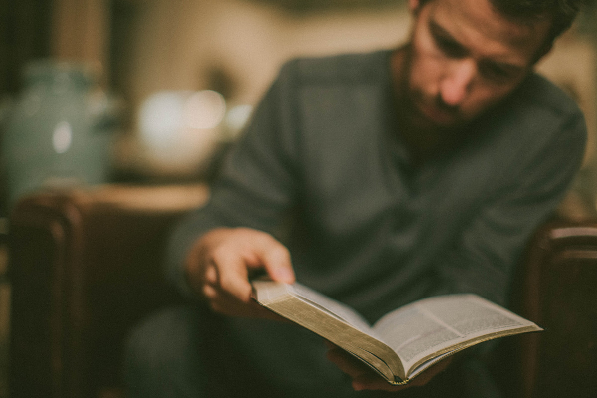 الحديث عن التناقضات في الكتاب المقدس