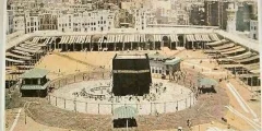 مراحل بناء الكعبة