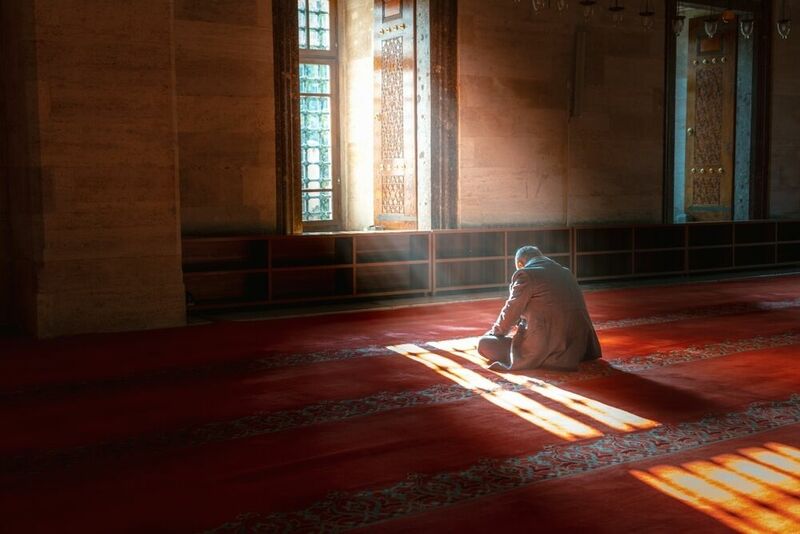 كيف يستجيب الله دعائي